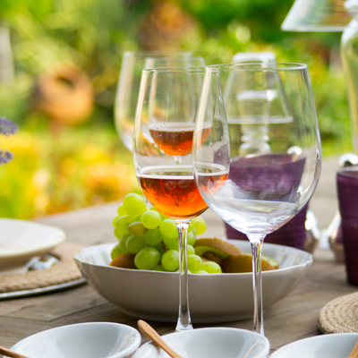 5 errores a evitar con el vino en verano